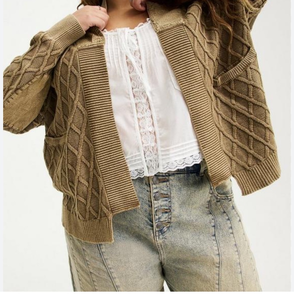 Torrid Taupe Diamond Knit Cardigan - Picture 4 of 7